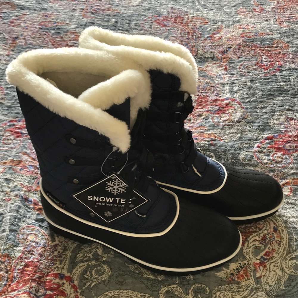 SnowTec Women’s Boots